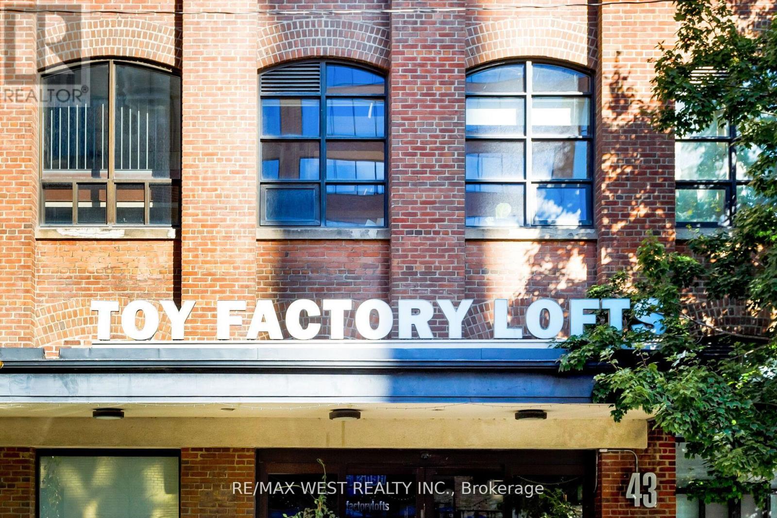 115 43 Hanna Ave, Toronto, ON M6K 3P6