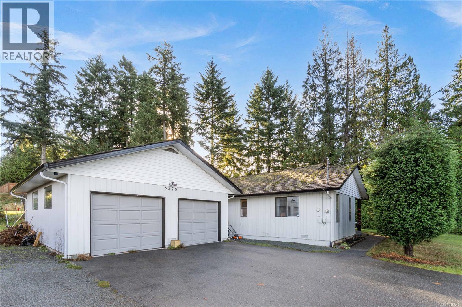 5378 Rutherford Rd, Nanaimo, BC V9T 5N9