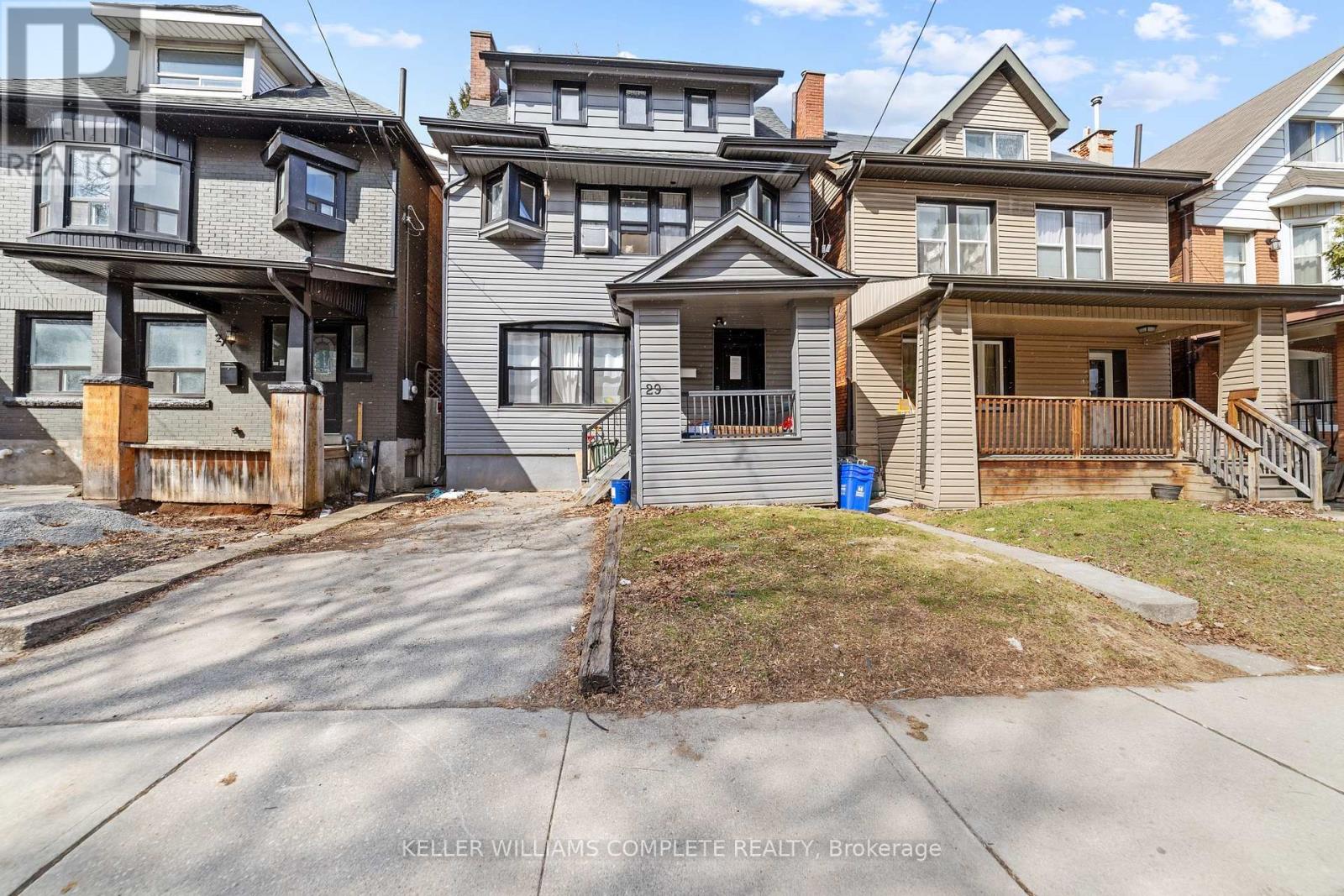 29 Gibson Ave, Hamilton, ON L8L 6J4