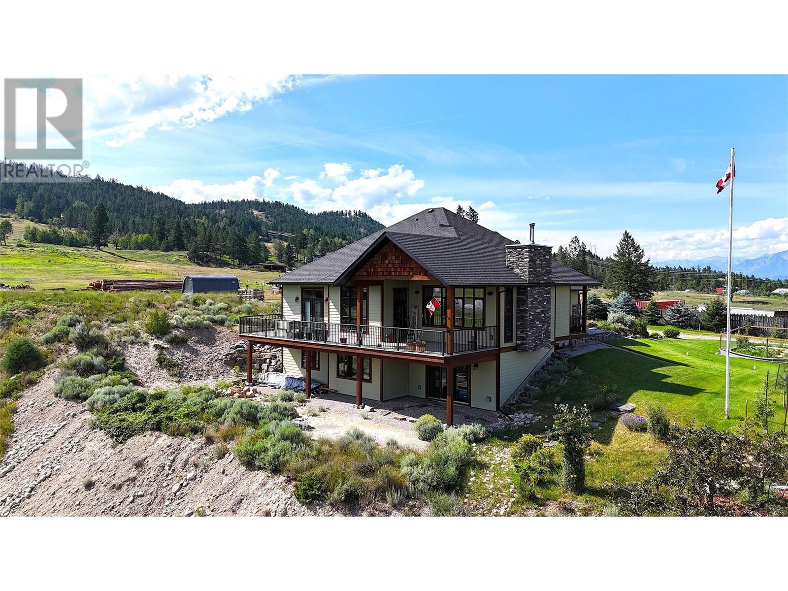 129 Westside Rd, Invermere, BC V0A 1K5