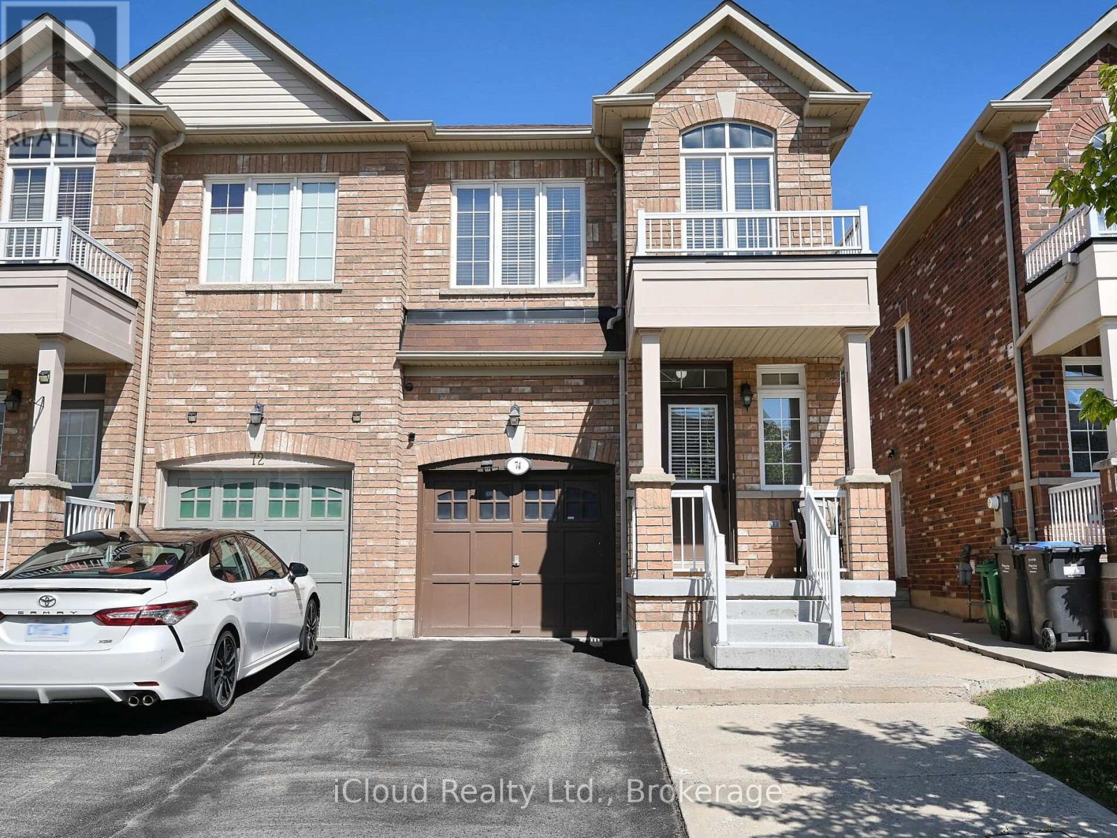 74 Crumlin Cres, Brampton, ON L6X 0Y3