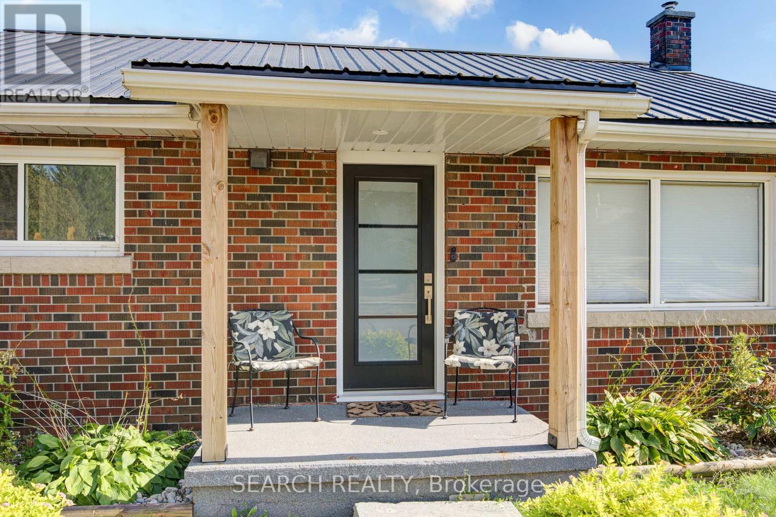 295 Victoria St, Ingersoll, ON N5C 2N4