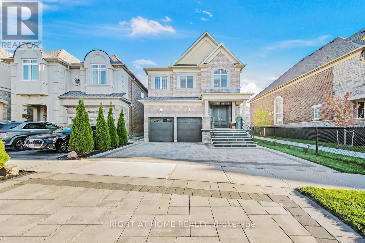 38 Menotti Dr, Richmond Hill, ON L4E 1G6