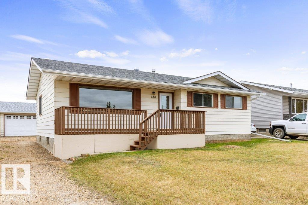 184 Homestead Cr NW, Edmonton, AB T5A 2Y4
