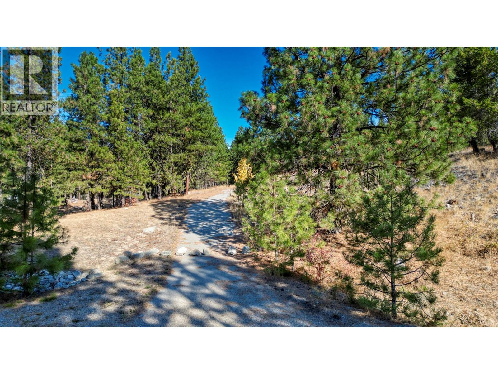 201 Peregrine Pl, Osoyoos, BC V0H 1V6
