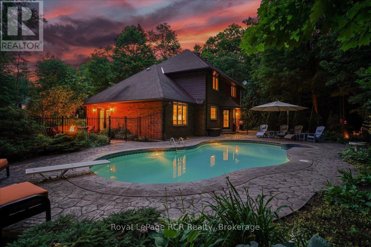 123 Atkins St, Georgian Bluffs, ON N4K 6V5