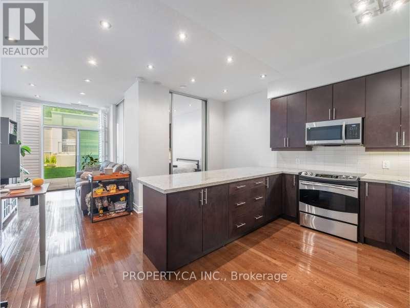 503 1910 Lake Shore Blvd W, Toronto, ON M6S 1A2