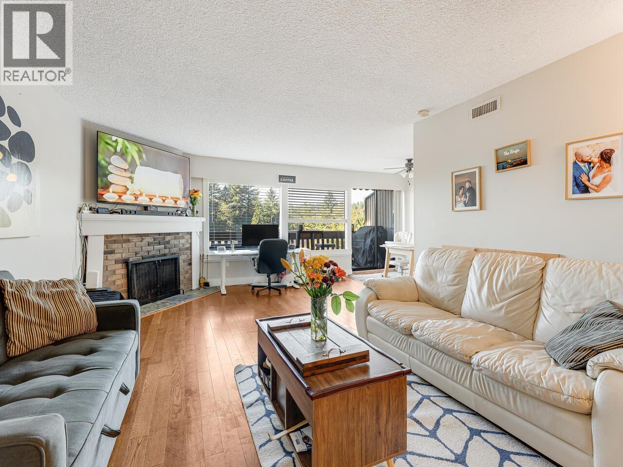 1039 Old Lillooet Rd, North Vancouver, BC V7J 3H6