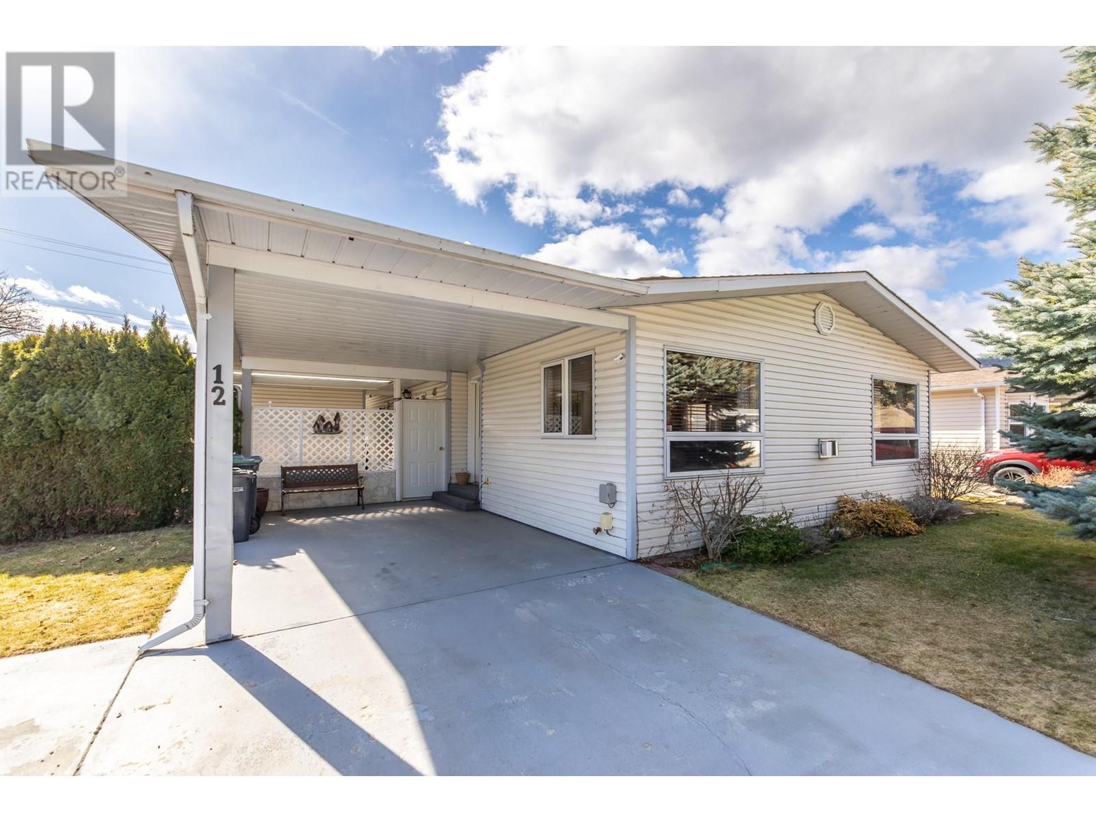 17017 Snow Avenue Unit 12, Summerland, BC V0H 1Z6