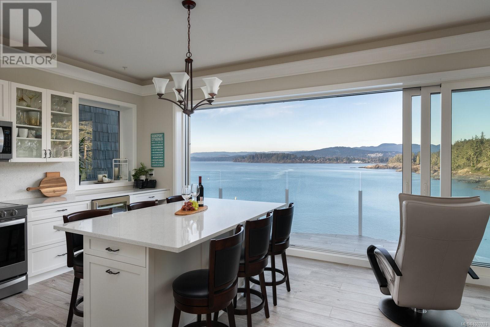 1000 Sookepoint Pl Unit 6b Pl, Sooke, BC V9Z 1L8