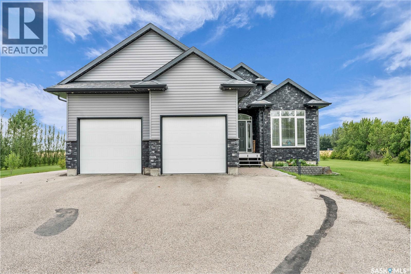 9 Krahn Ln #403, Rosthern Rm No. 403, SK S0K 1X1