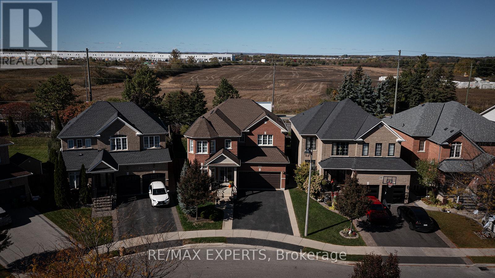 34 Laurentide Cres, Brampton, ON L6P 1Y4