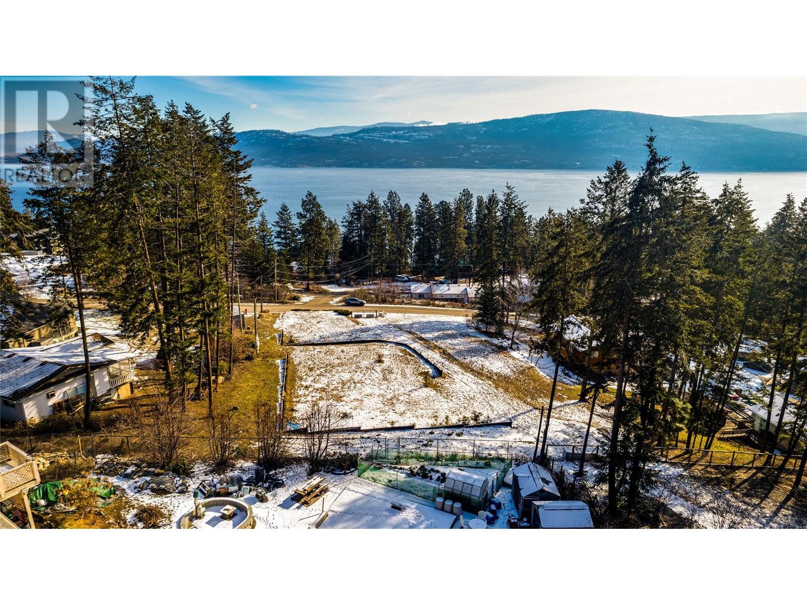9534 Hodges Rd, Vernon, BC V1H 2G4