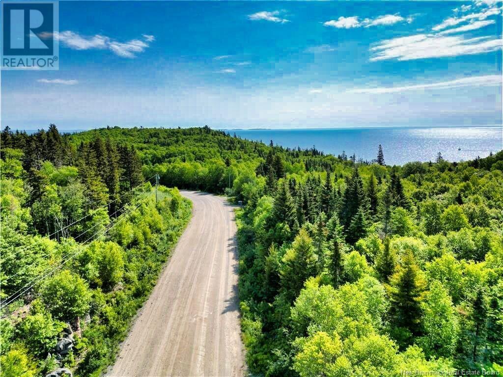 86-112 Fundy Dr, Wilsons Beach, NB E5E 1X2