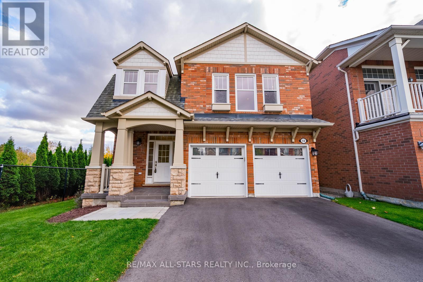 14 Clausfarm Ln, Whitchurch-stouffville Stouffville, ON L4A 0A8