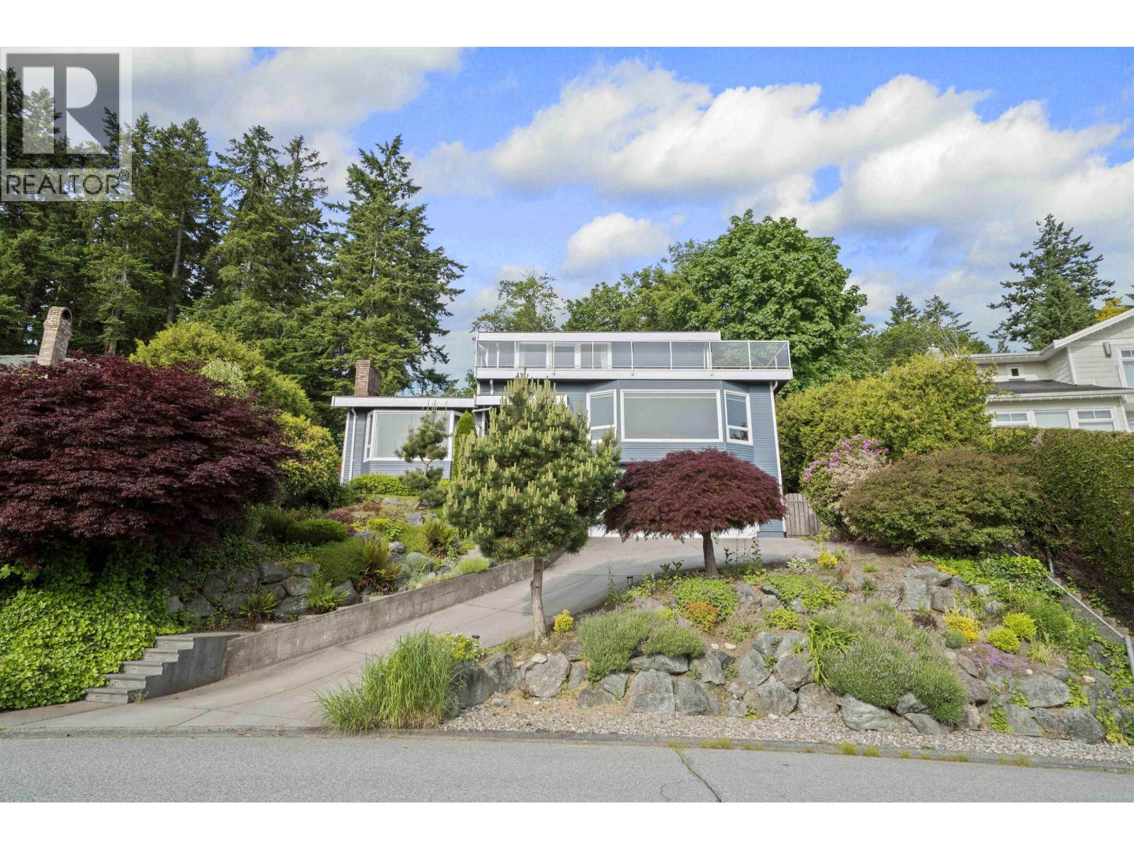 163 Woodland Dr, Delta, BC V4L 2M3