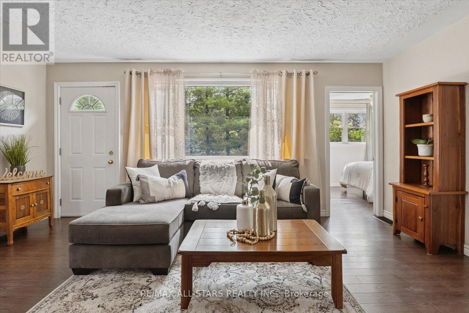 32805 Thorah Side Rd, Brock, ON L0K 1A0