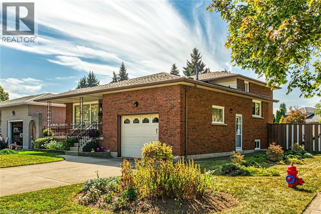 254 Celtic Dr, Hamilton, ON L8E 2T9