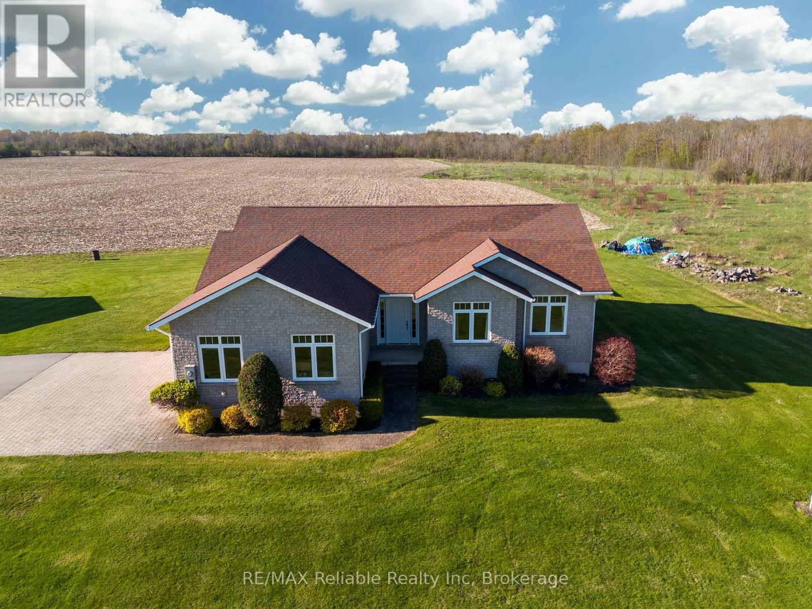 33859 Golf Course Rd, Ashfield-Colborne-Wawanosh, ON N7A 3Y3
