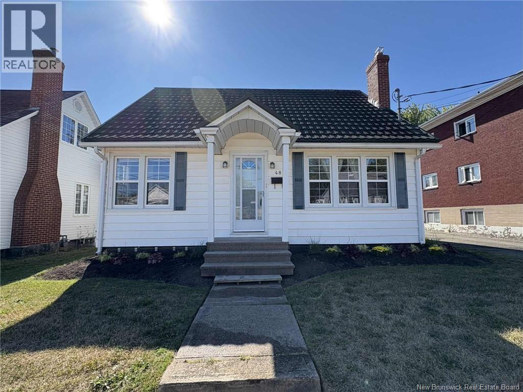 48 Sherrard Ave, Moncton, NB E1C 3J6