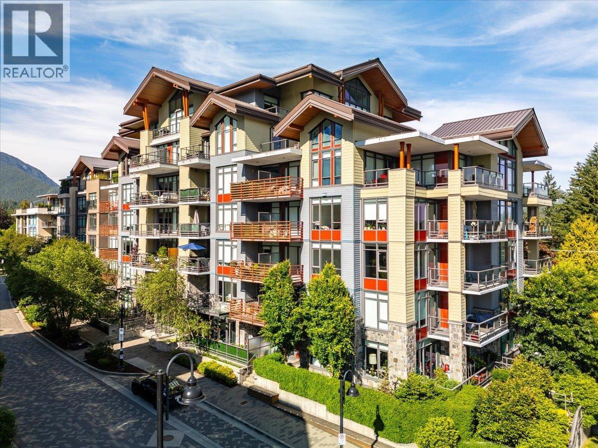 2738 Library Lane Unit 101, North Vancouver, BC V7J 0B3