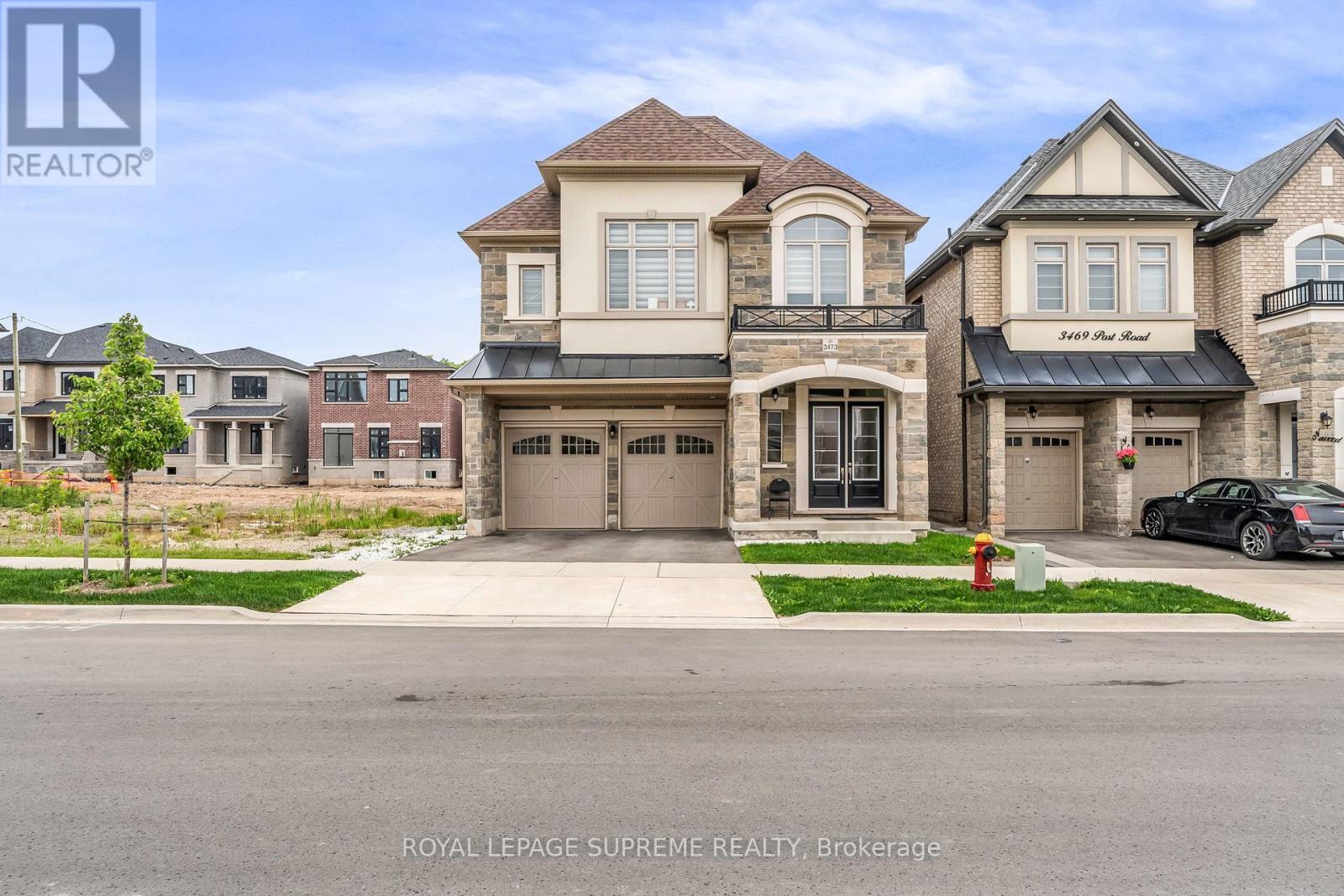 3473 Post Rd, Oakville, ON L6H 0Y9