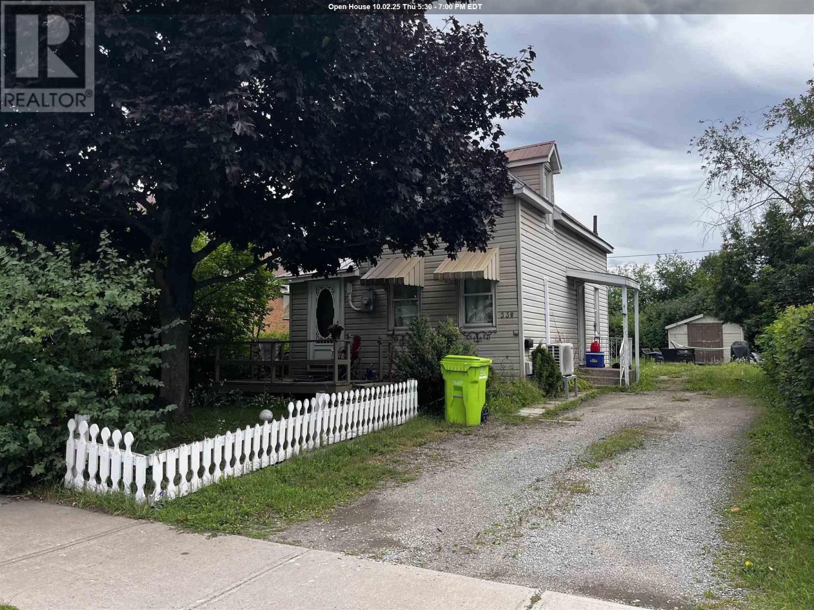 338 Third Ave, Sault Ste. Marie, ON P6C 4M4