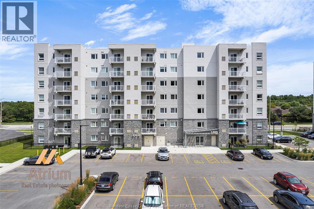 1489 Banwell Road Unit 221, Windsor, ON N8P 0G4