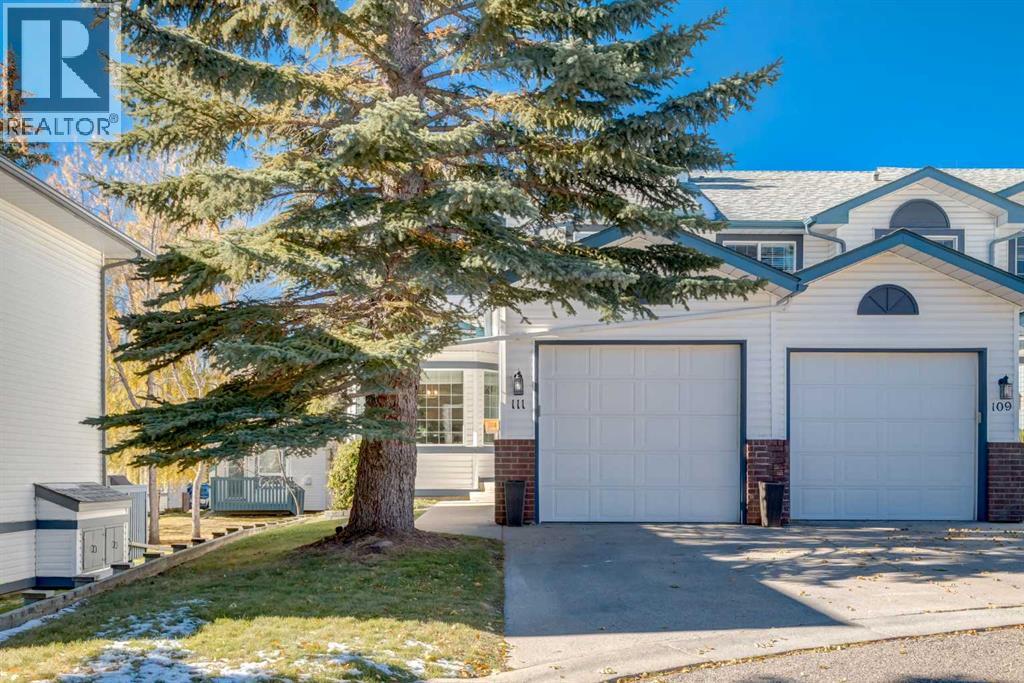 111 Citadel Ter NW, Calgary, AB T3G 3X3