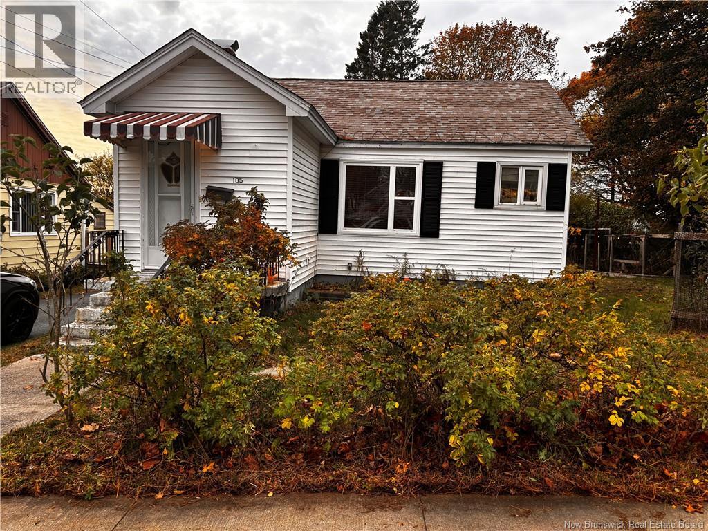 105 Beaverbrook Ave, Saint John, NB E2K 2W8