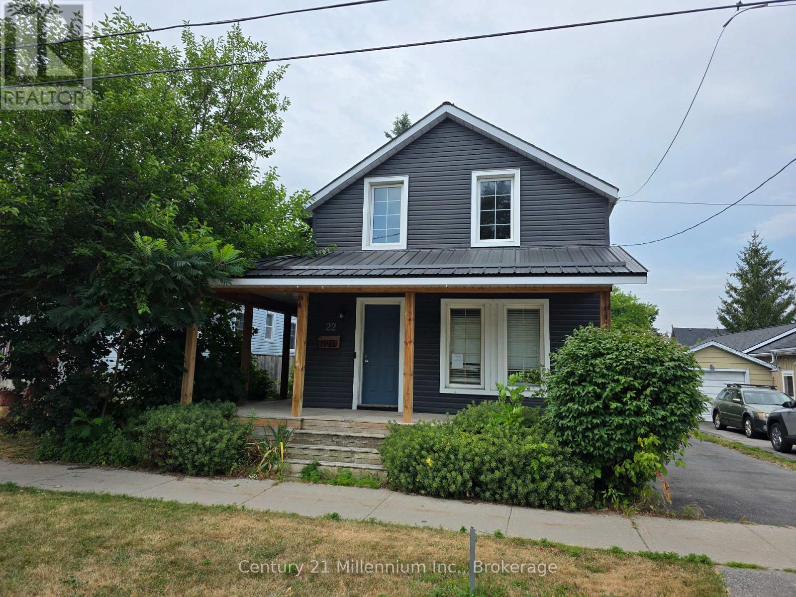 22 Market St, Collingwood, ON L9Y 3M6