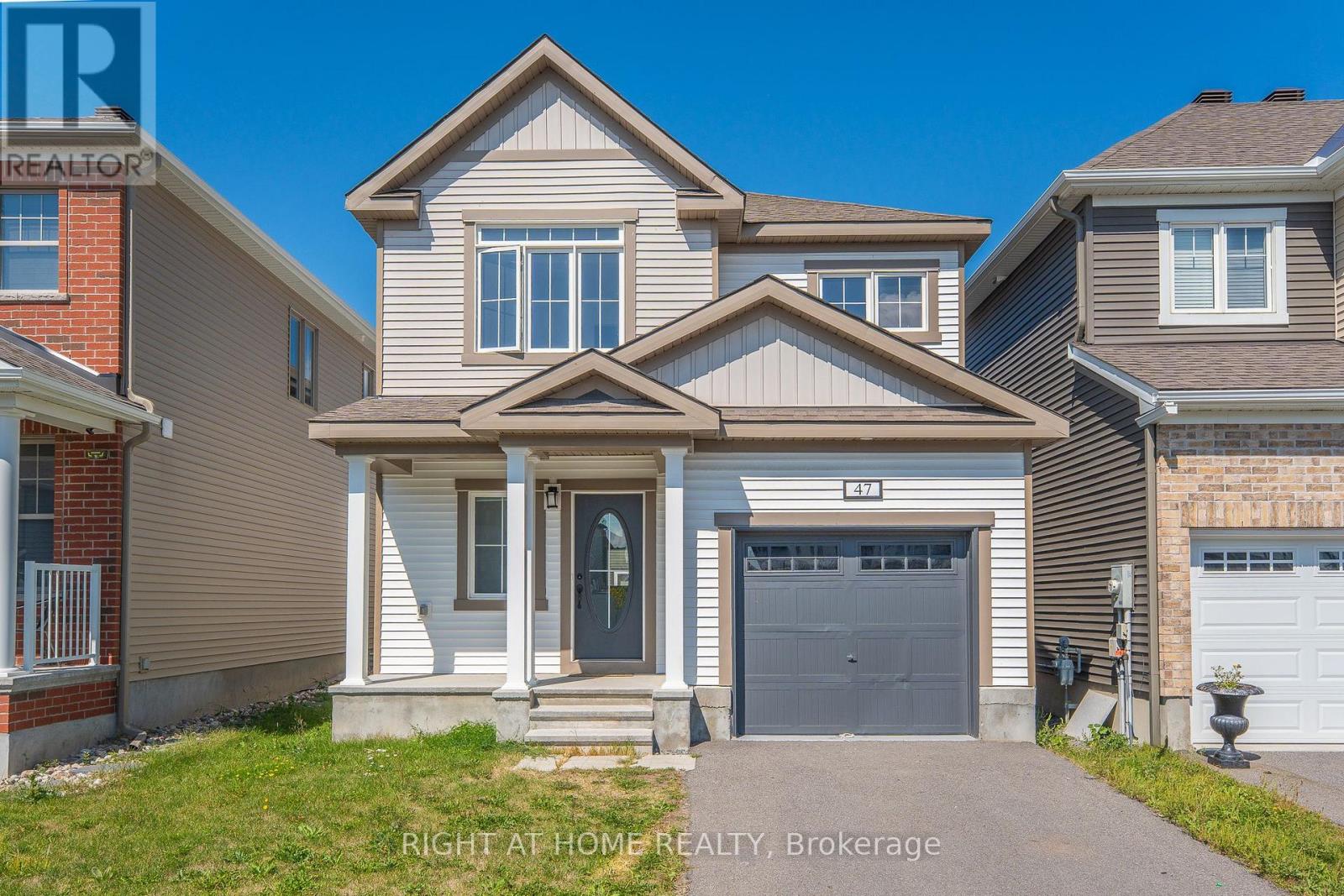 47 Mudminnow Cres, Ottawa, ON K4A 5H9
