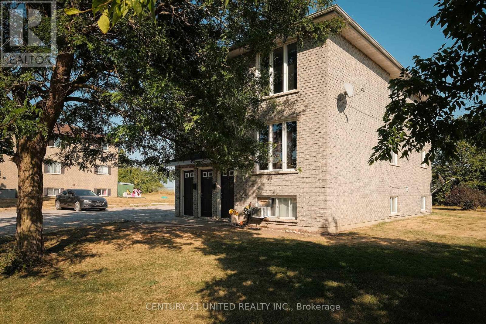 538 Crystal Dr, Peterborough, ON K9J 8H1