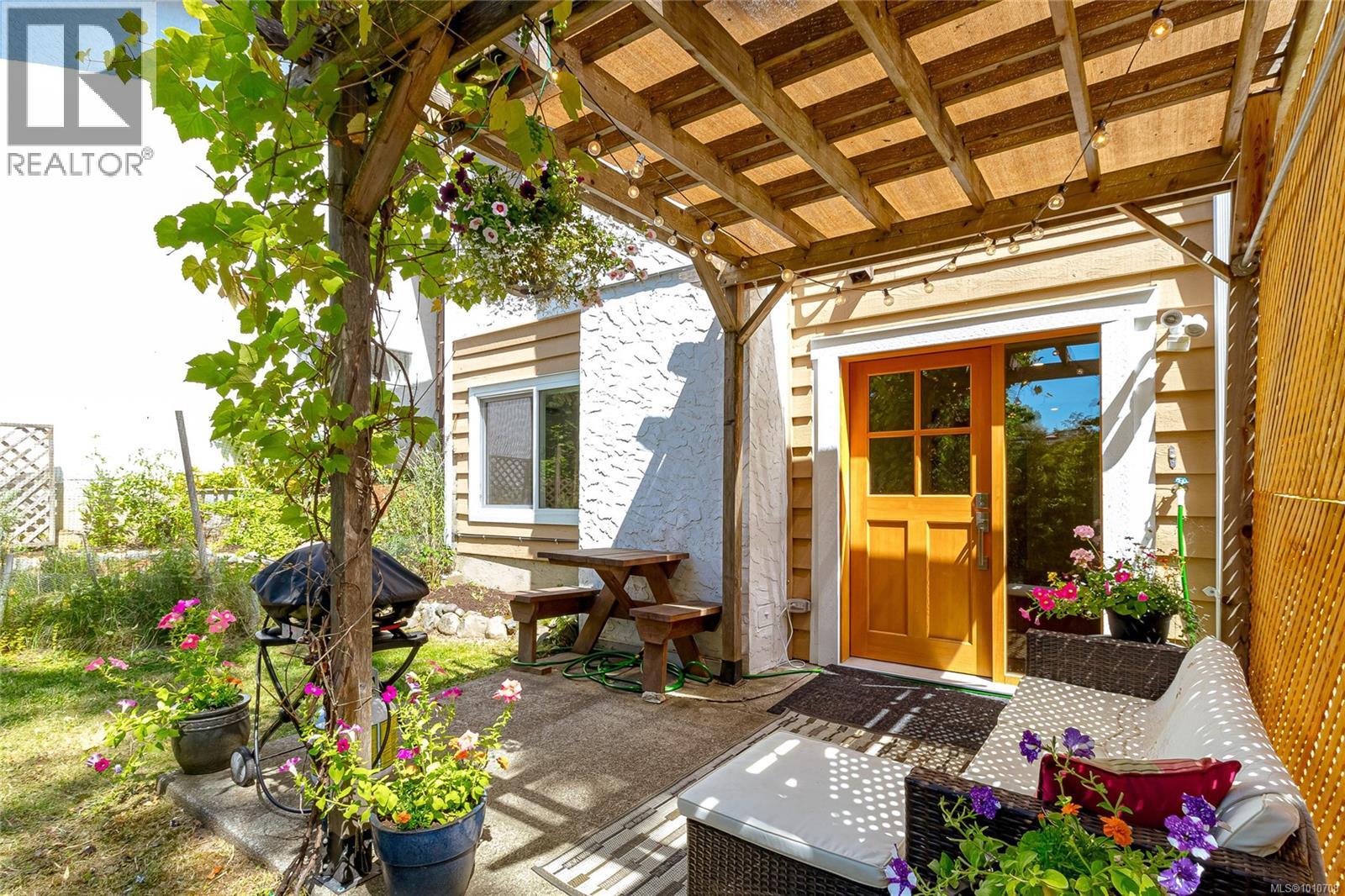 6172 Alington Rd Unit 13 Rd, Duncan, BC V9L 2E9