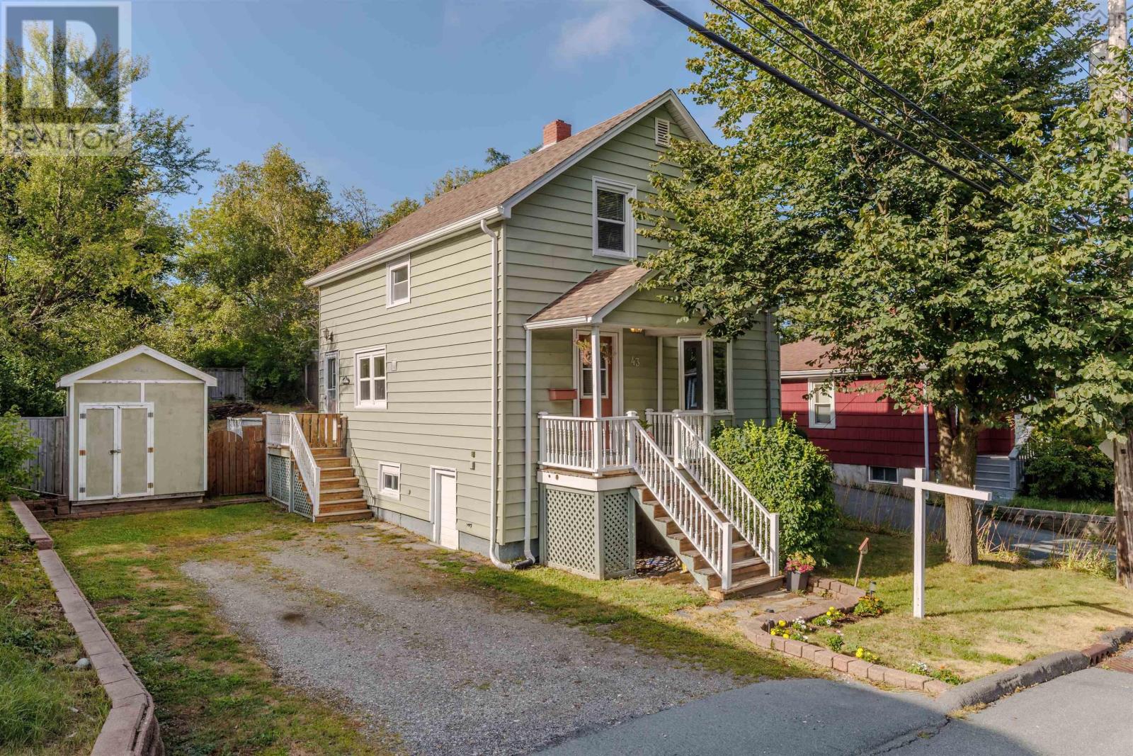 43 Frederick Ave, Halifax, NS B3N 2K5