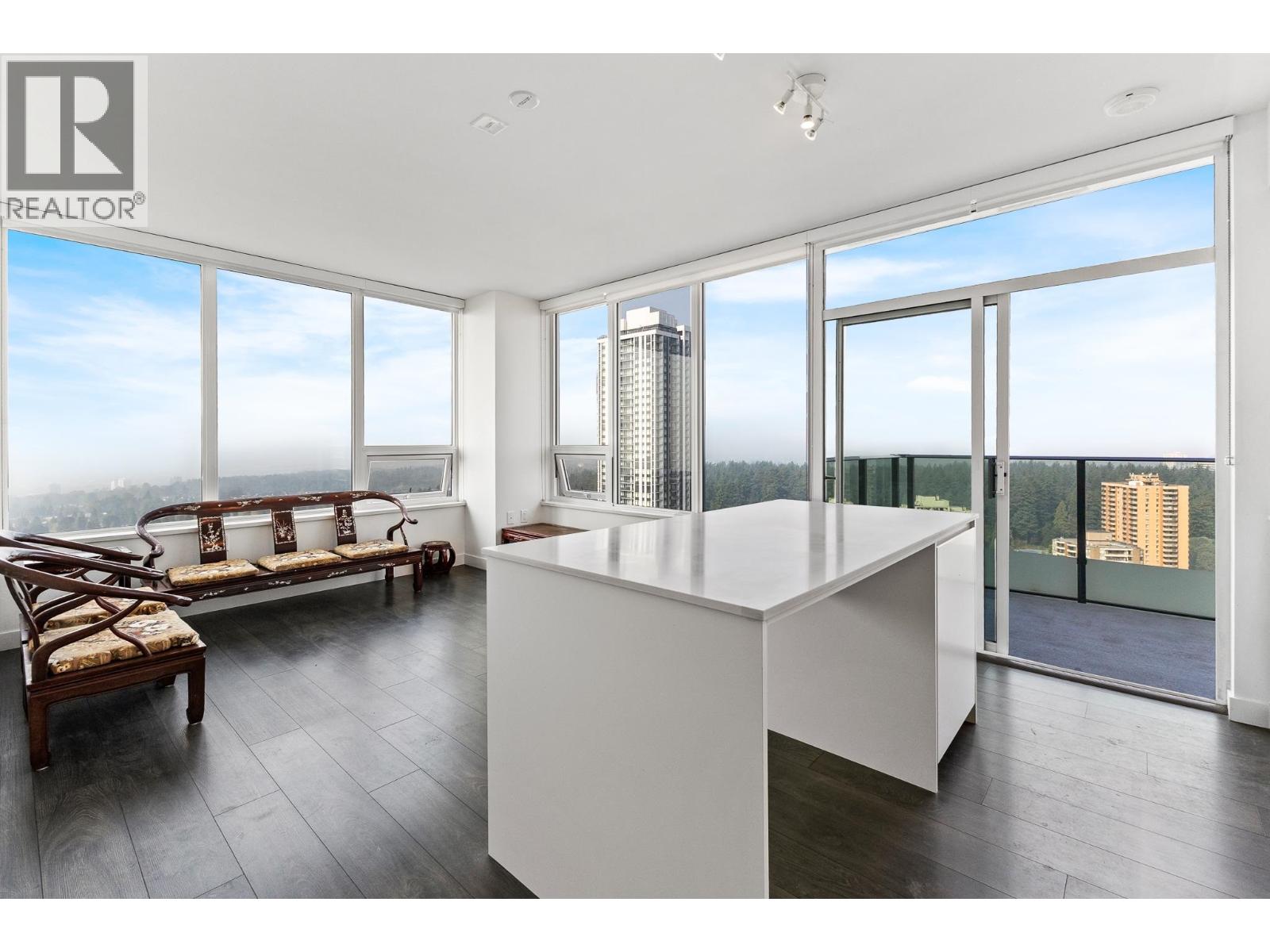 6463 Silver Avenue Unit 3007, Burnaby, BC V5H 0K4