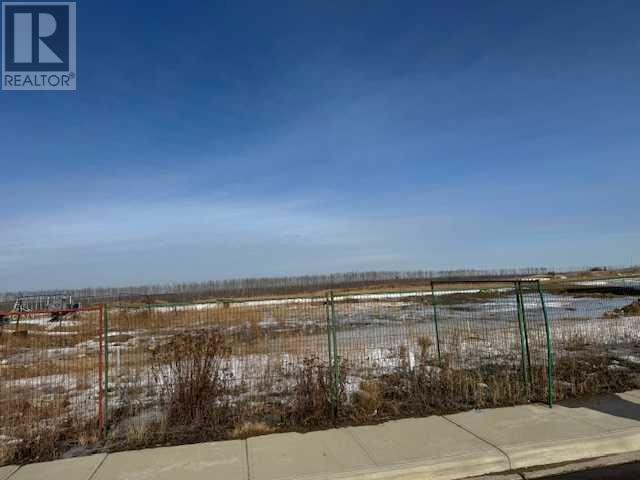 125 Mcghee St, Fort Mcmurray, AB T9H 0H2