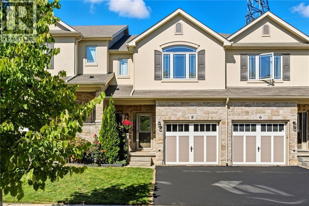 8 Elmbank Trl, Kitchener, ON N2R 0B3