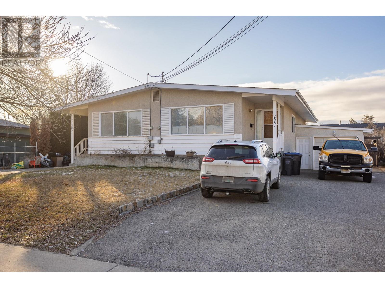 255 Holbrook Rd W, Kelowna, BC V1X 1S1