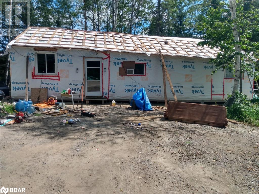 1106 Commanda Lake Rd, Parry Sound, ON P0H 2R0