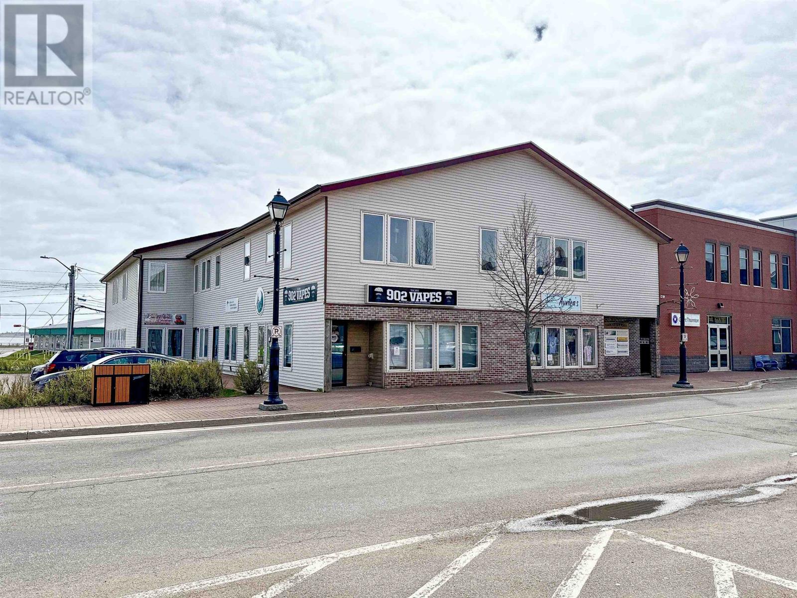 210-216 Water St, Summerside, PE C1N 1B3