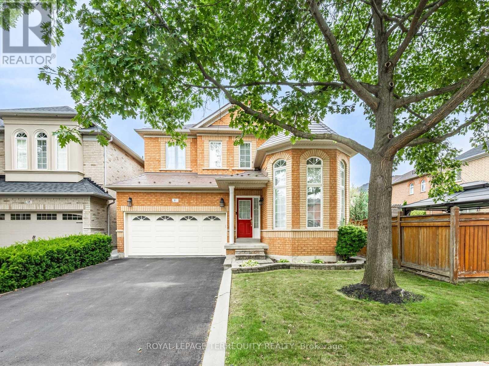 11 Avocet Dr, Vaughan, ON L4H 2K9