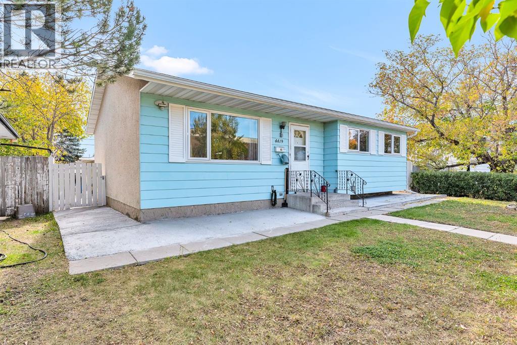 4419 Marlborough Dr NE, Calgary, AB T2A 2Z4