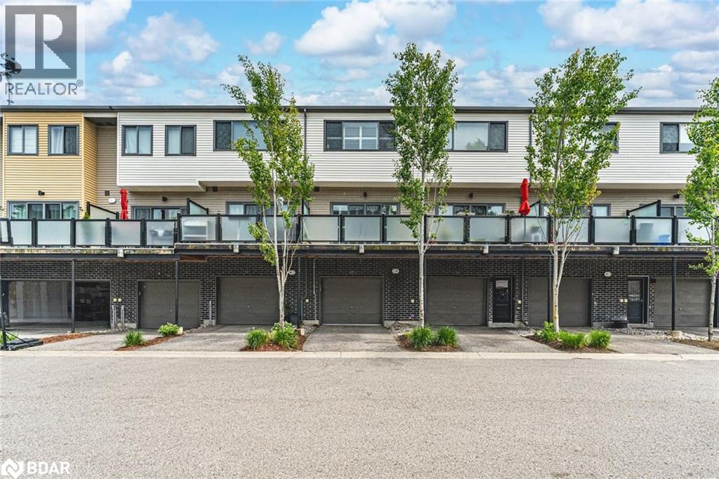369 Essa Road Unit 14, Barrie, ON L4N 9C8