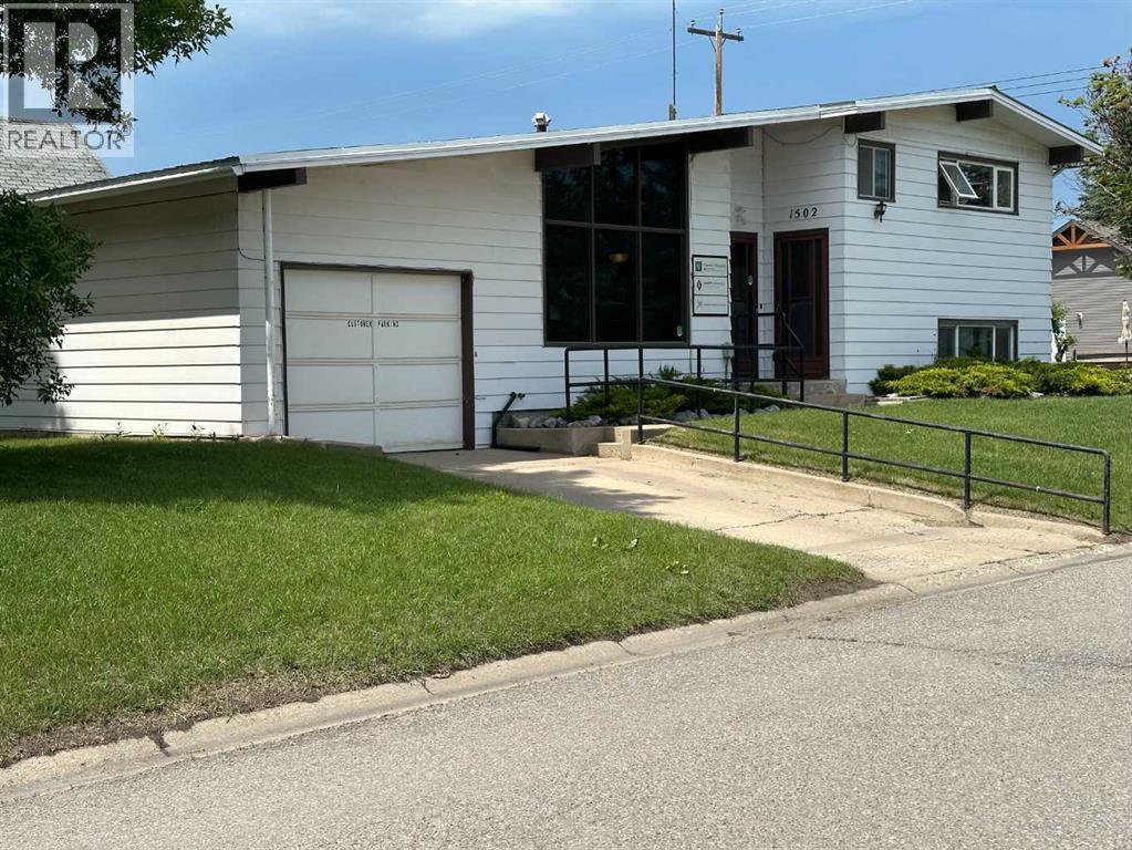 20 Avenue Unit 1502, Didsbury, AB T0M 0W0