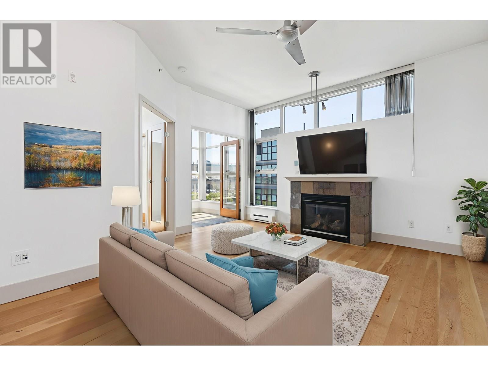 8988 Hudson Street Unit 423, Vancouver, BC V6P 6Z1