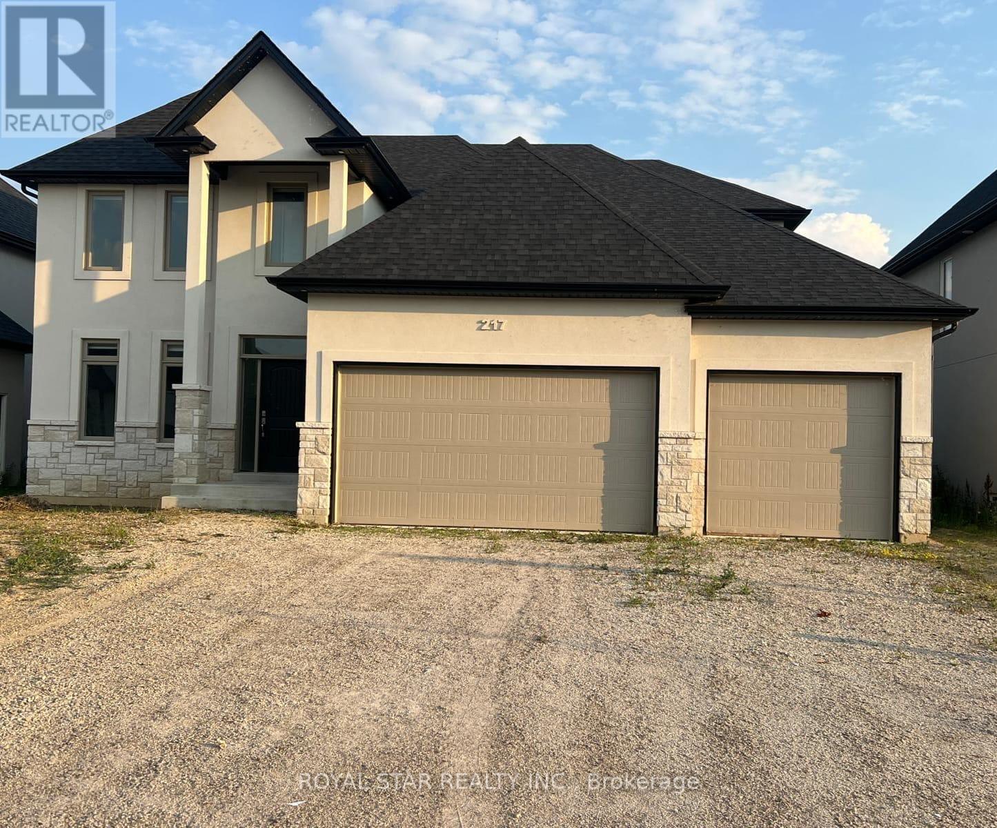 217 Cowan Ct, Amherstburg, ON N9V 0B9