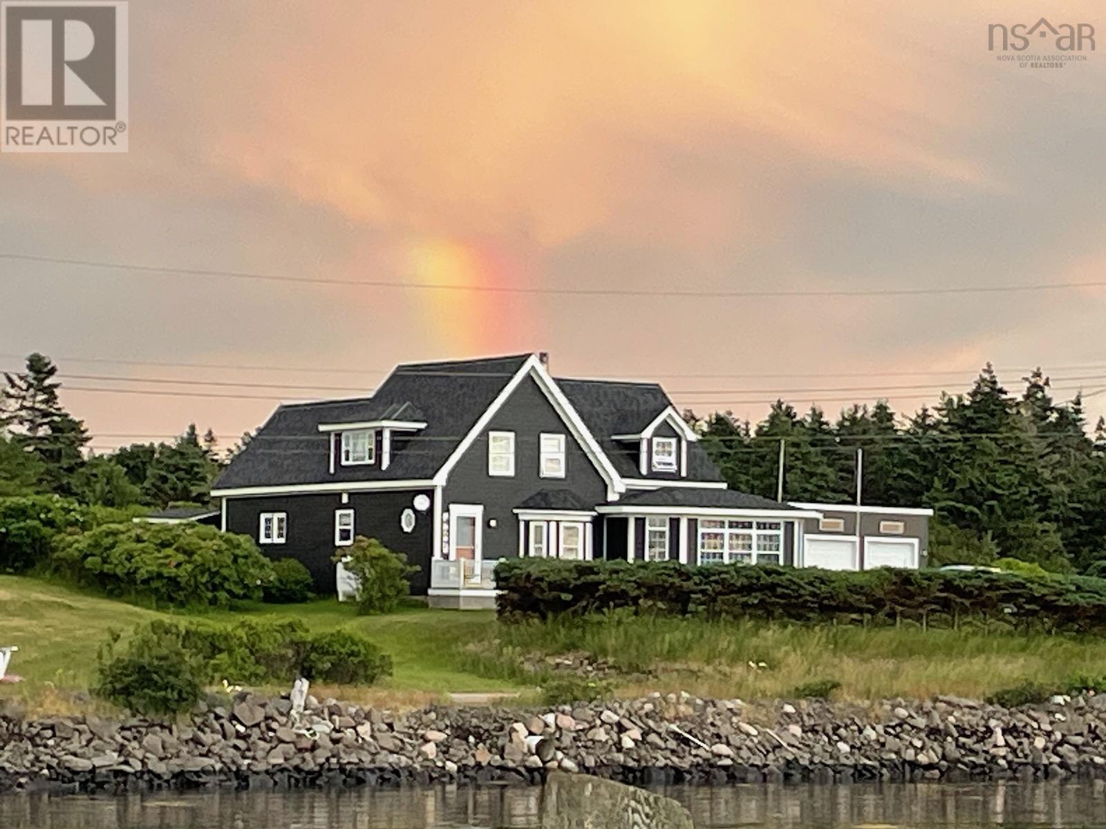 427 Overcove Rd, Freeport, NS B0V 1B0