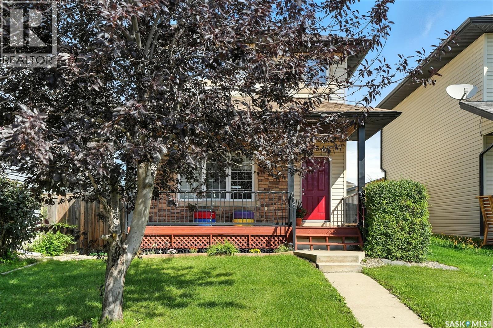 351 Lynd Ln, Saskatoon, SK S7T 0B1