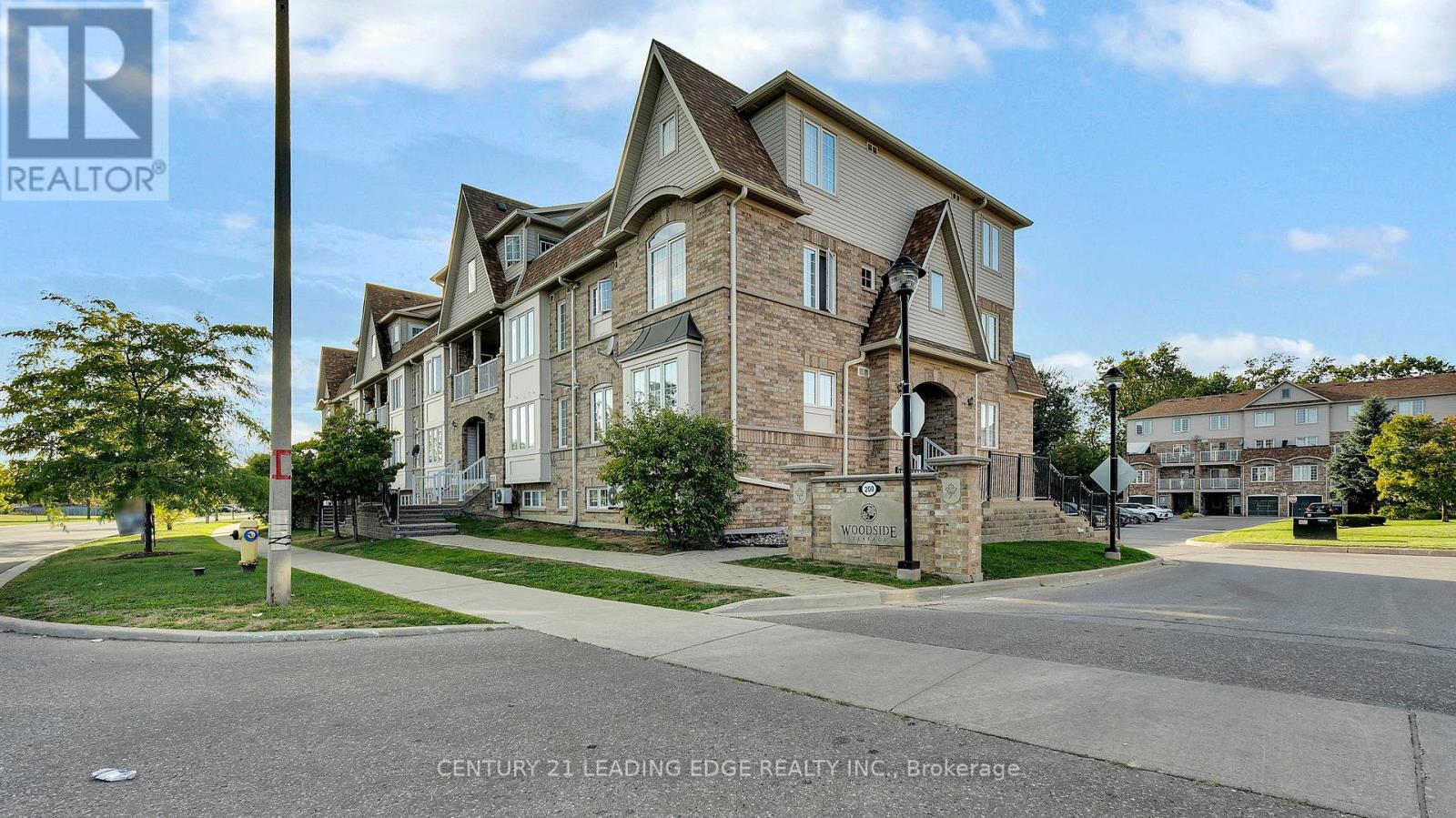 23 200 Mclevin Ave, Toronto Malvern, ON M1B 2L2